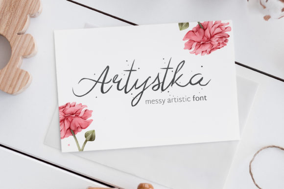 Artystka Font: Elegant Script for Creative Projects